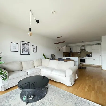 Modern Bright In An Amazing Location Klagenfurt am Woerthersee