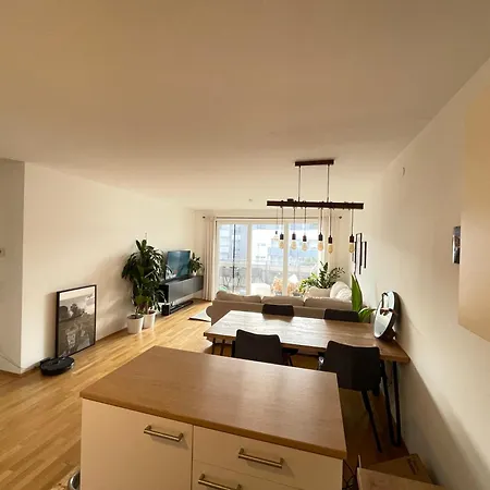 Daire Modern Bright In An Amazing Location *