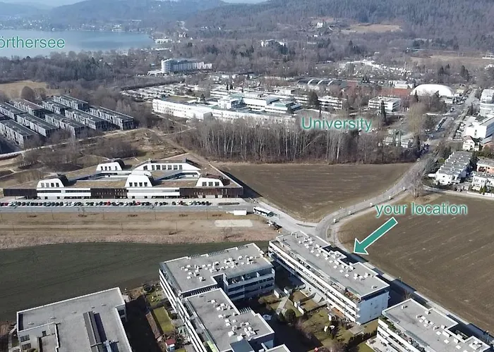 Modern Bright In An Amazing Location *